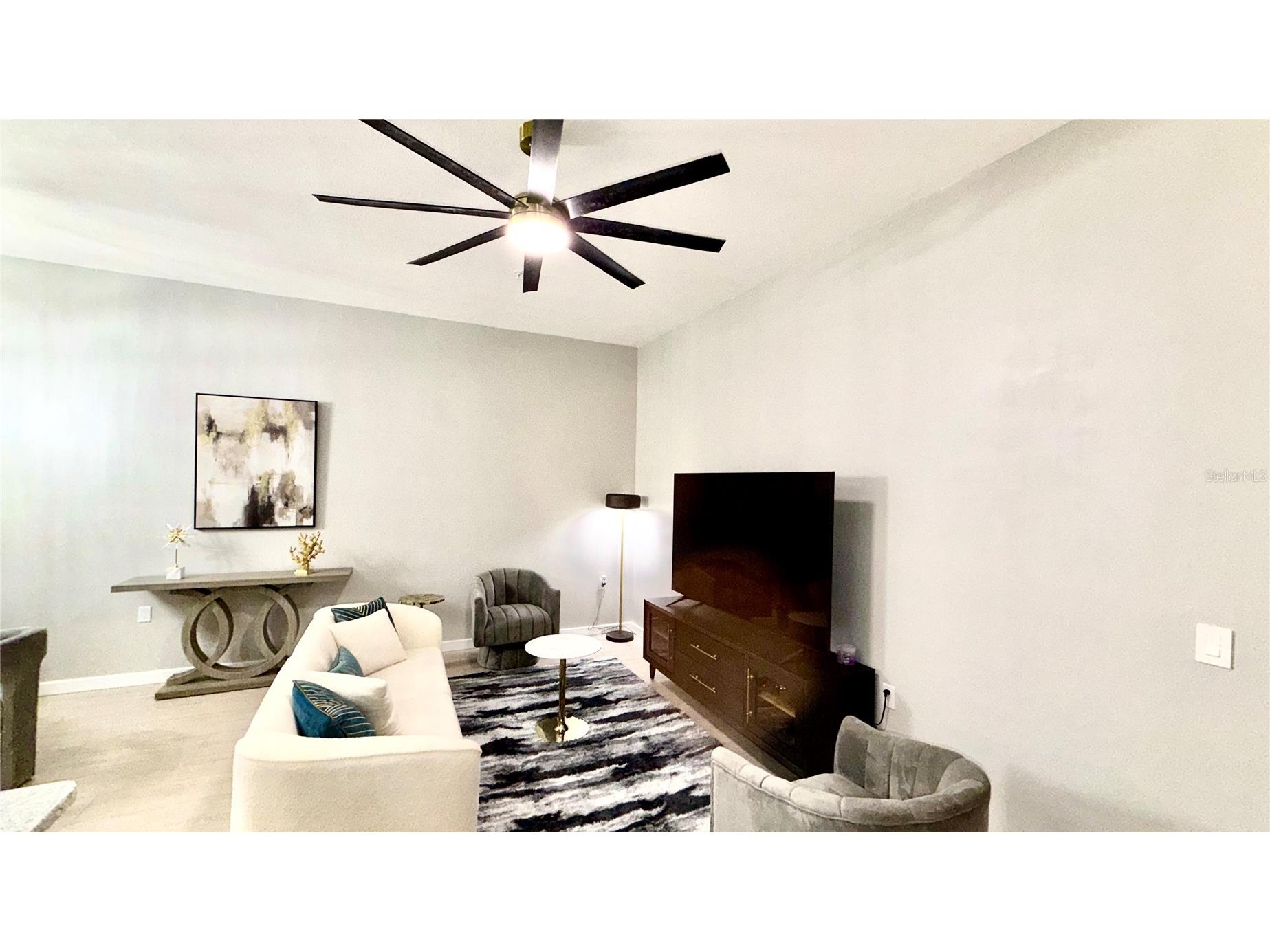 701 Mirror Lake Drive N #121 Saint Petersburg FL 33701 TB8476791 image24