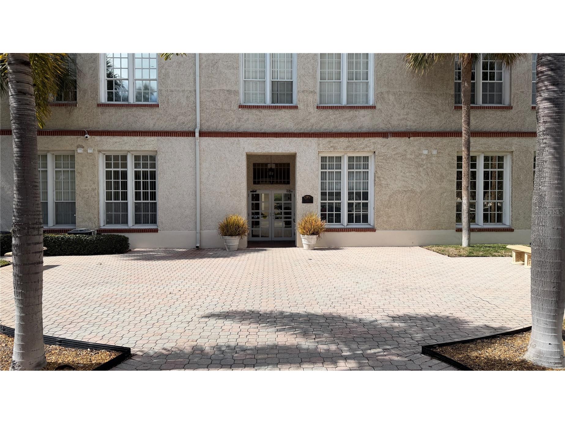 701 Mirror Lake Drive N #121 Saint Petersburg FL 33701 TB8476791 image37