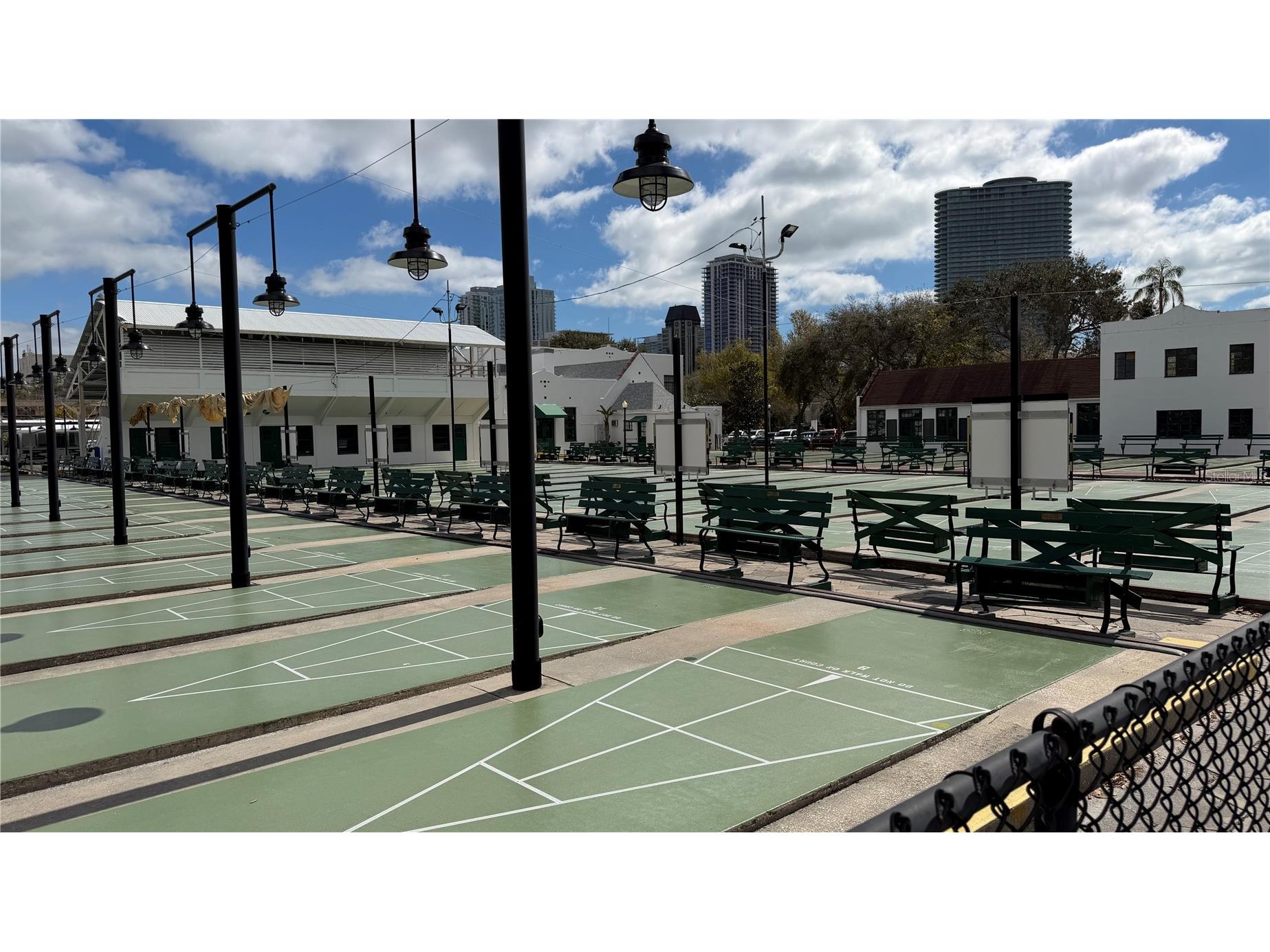 701 Mirror Lake Drive N #121 Saint Petersburg FL 33701 TB8476791 image47