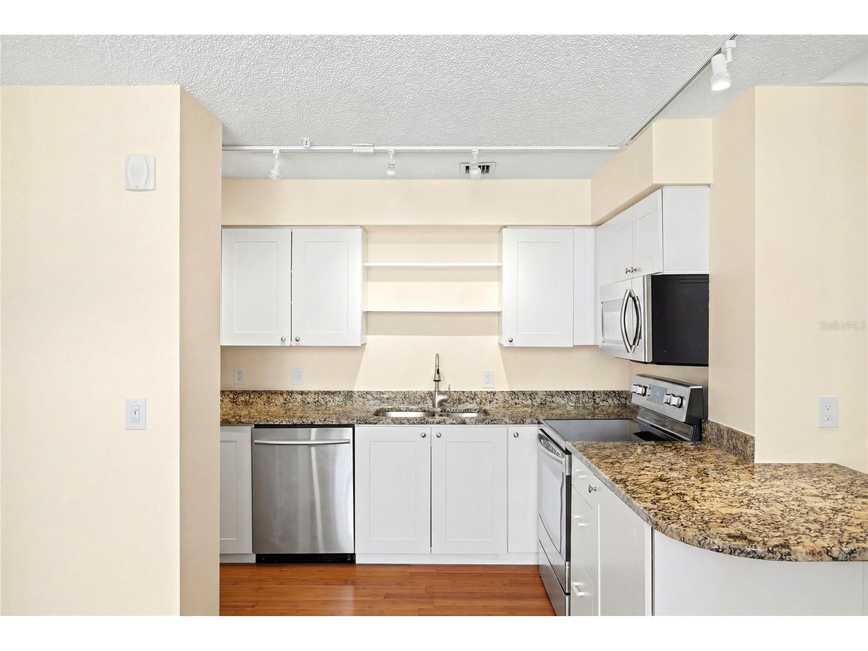 701 Mirror Lake Drive N #202 Saint Petersburg FL 33701 TB8520969 image24