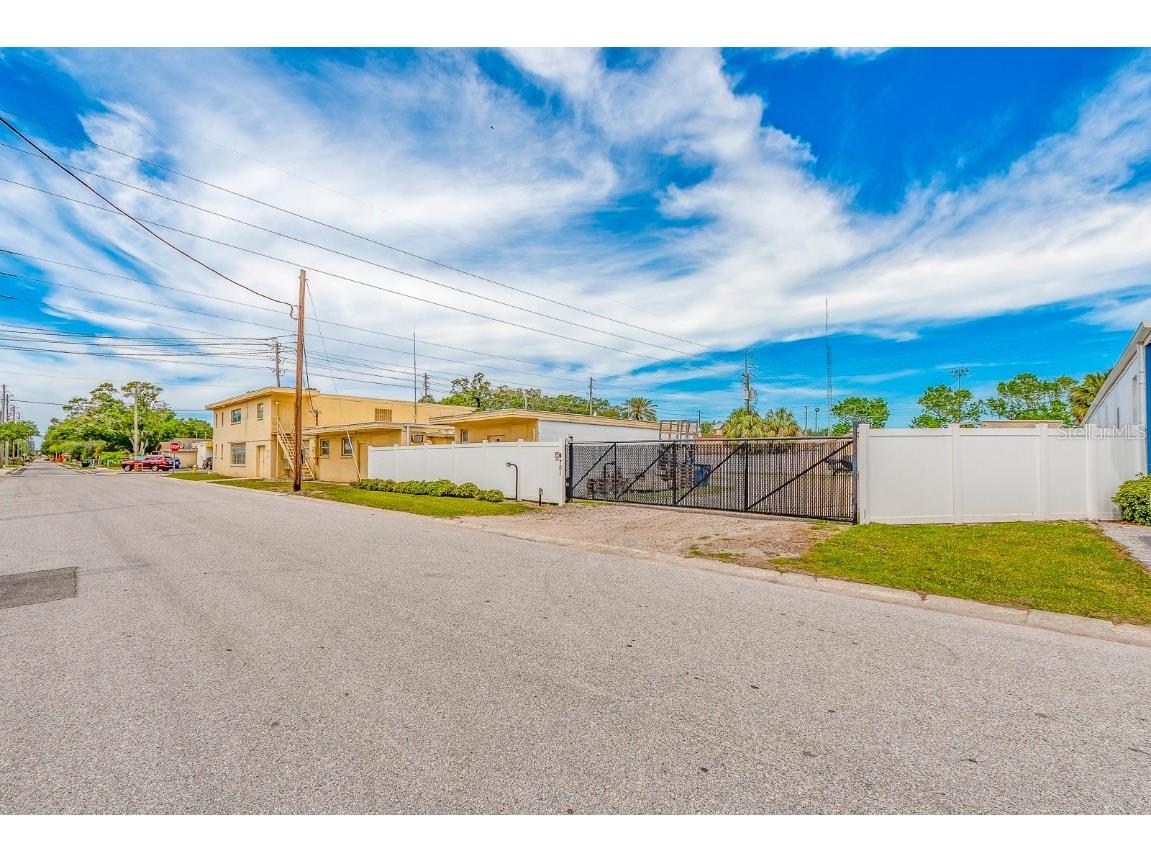 701 N Martin Luther King Jr Avenue Clearwater FL 33755 U8238138 image4