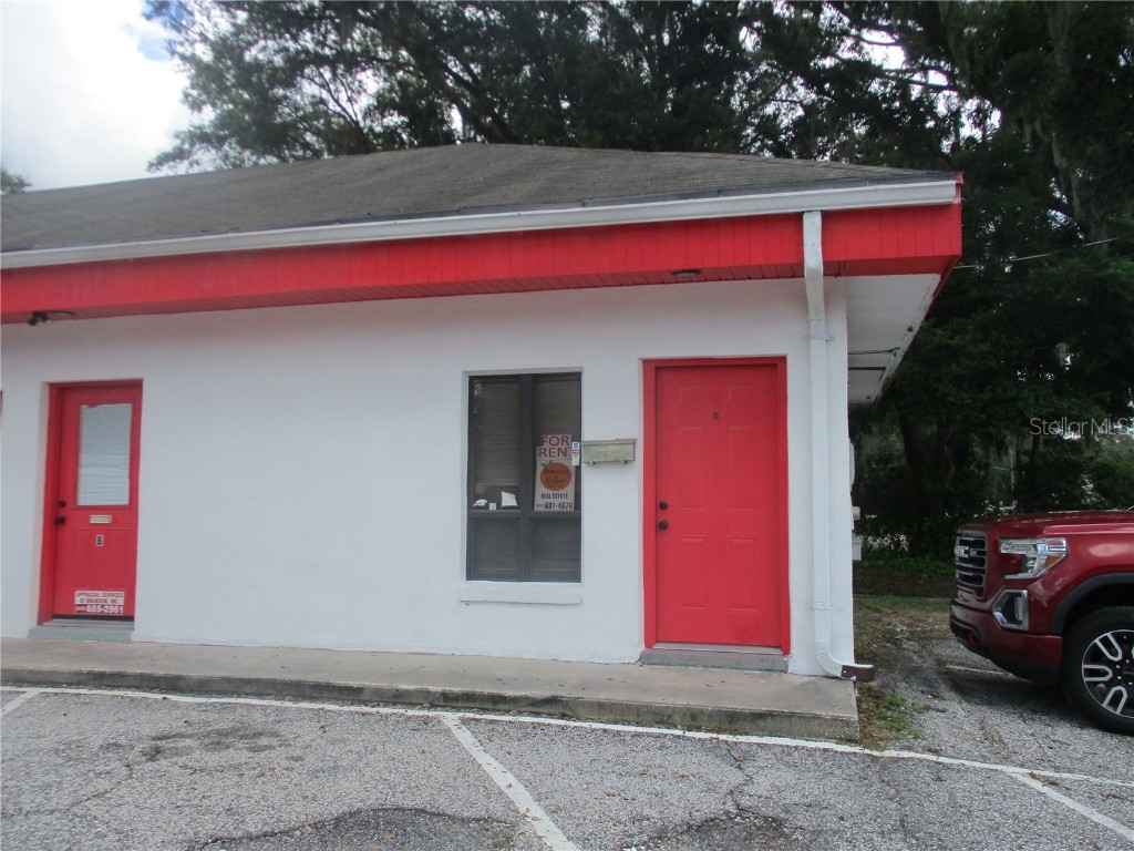 701 N Parsons Avenue #A Brandon FL 33510 T3460379 image1