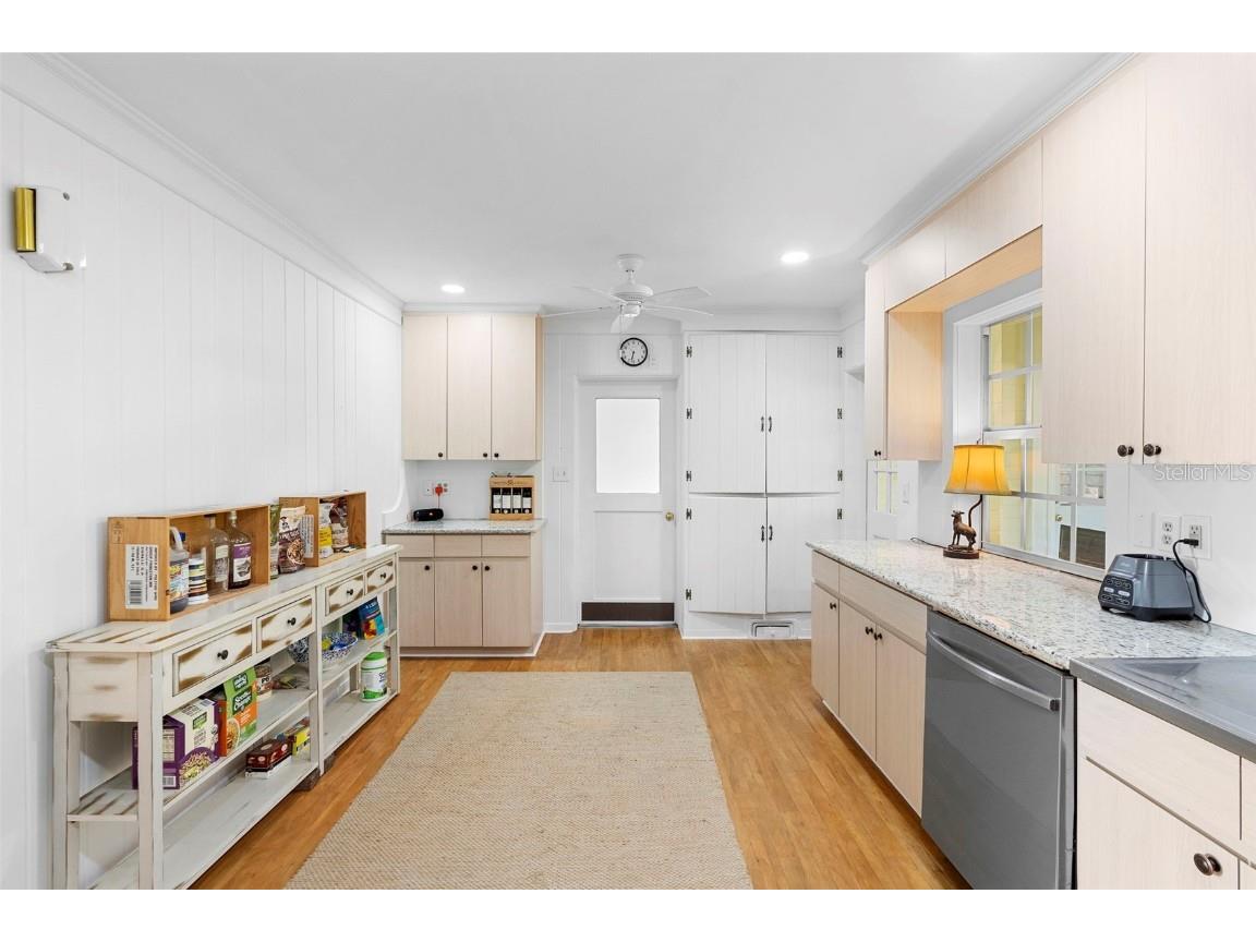 701 N Tuxedo Avenue Deland FL 32724 V4942793 image19