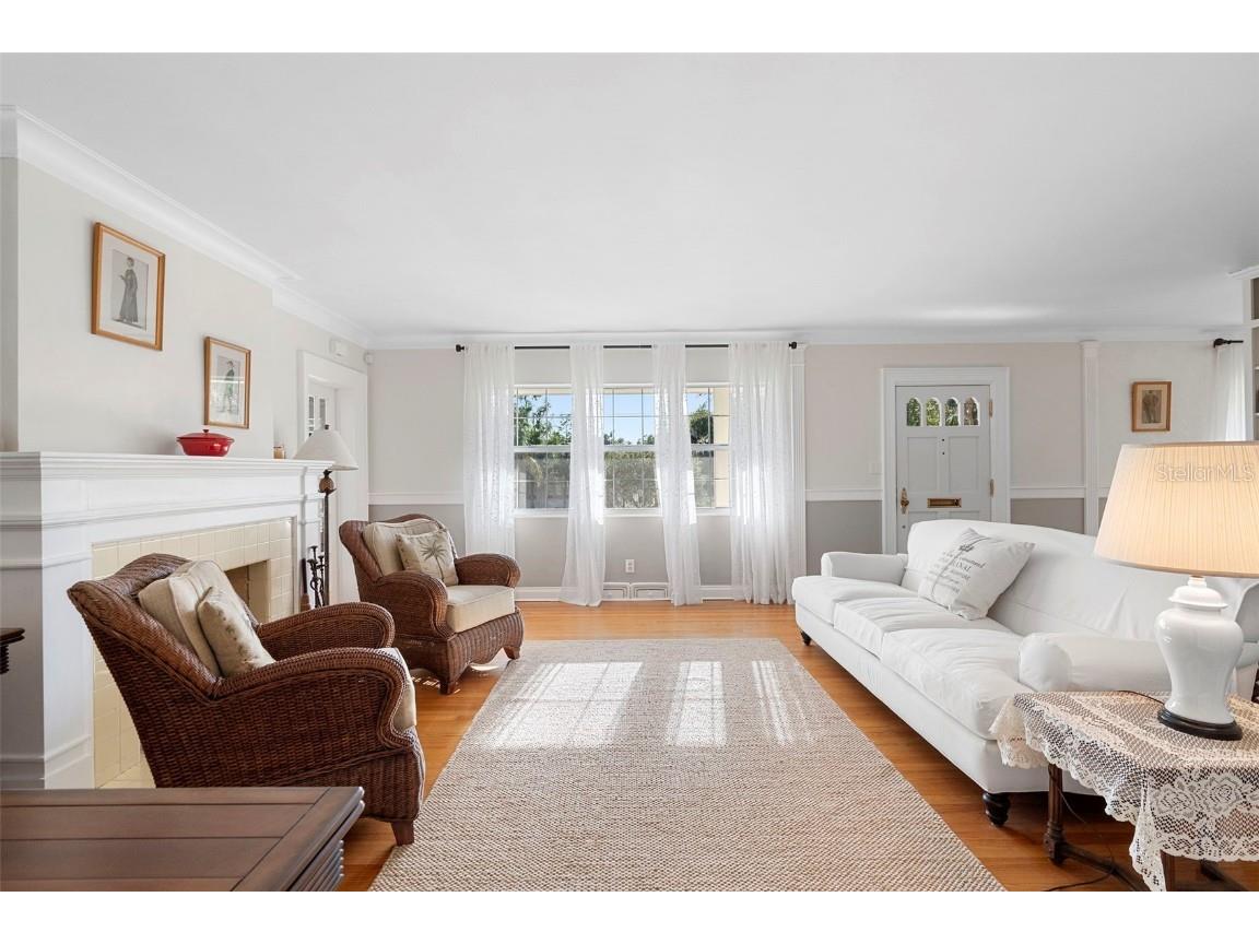 701 N Tuxedo Avenue Deland FL 32724 V4942793 image8