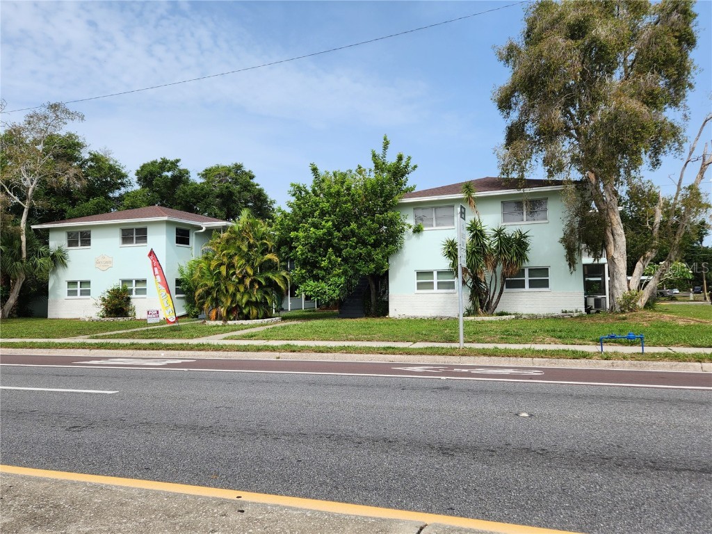 701 Pasadena Avenue S #5 Saint Petersburg FL 33707 U8249610 image1