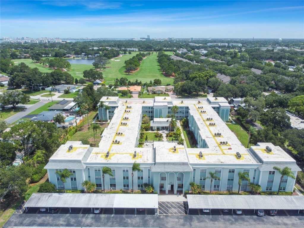 701 Poinsettia Road #302 Belleair FL 33756 U8204409 image1