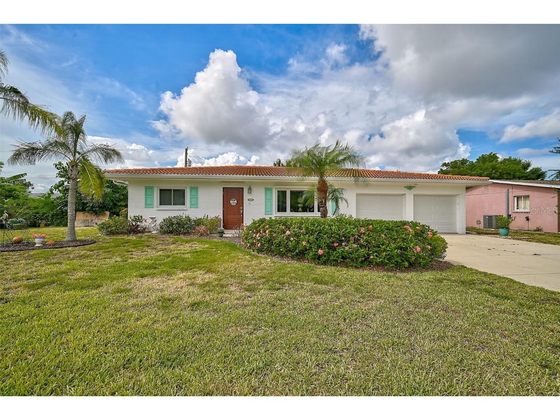 701 Pompano Terrace Punta Gorda FL 33950 D6136902 image1