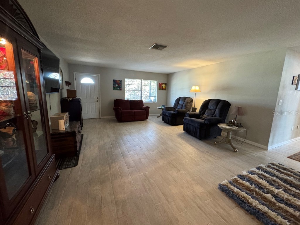 701 Roanoke Place Sebring FL 33870 C7519196 image29