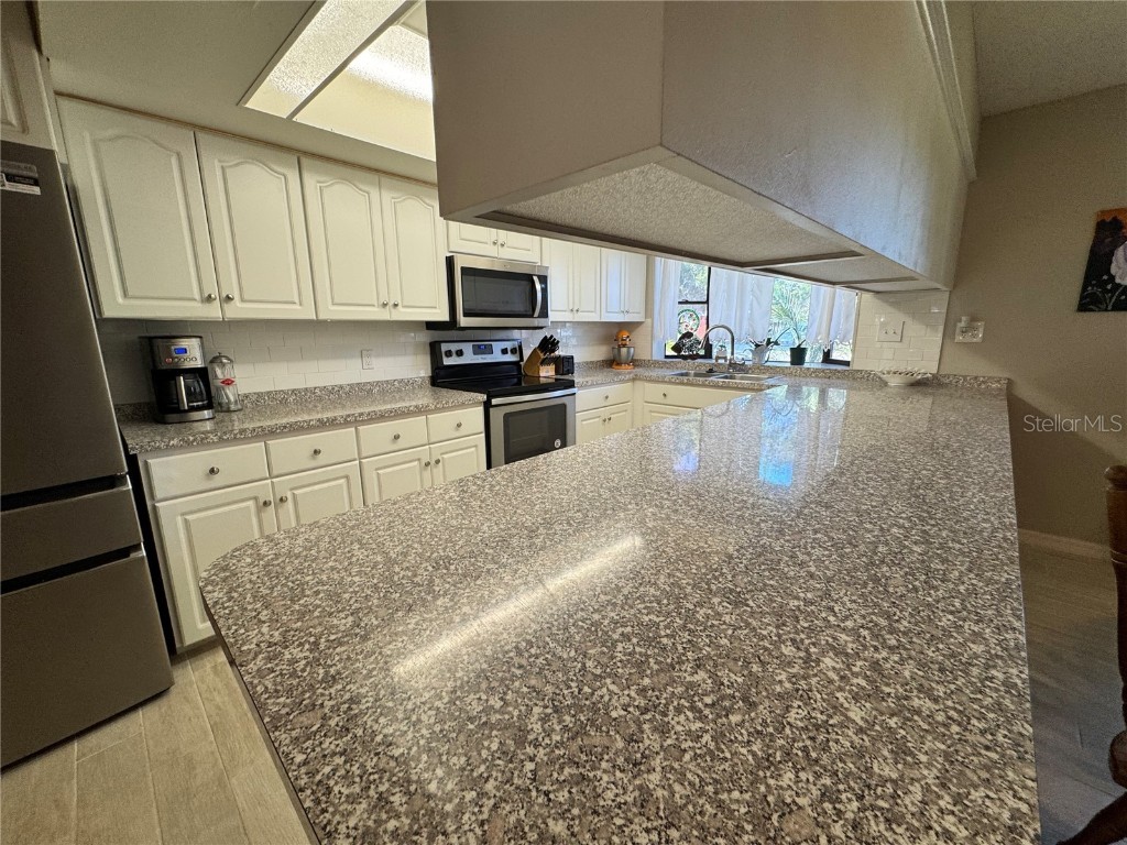 701 Roanoke Place Sebring FL 33870 C7519196 image30