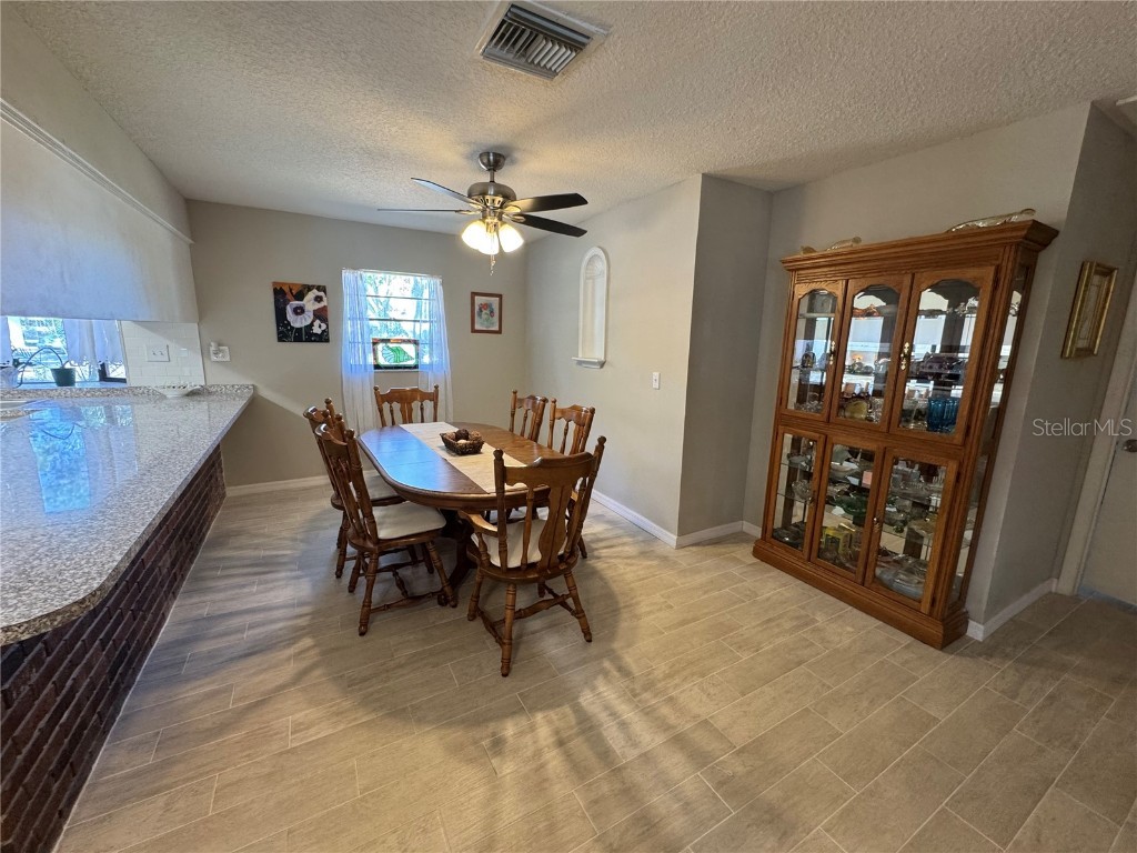 701 Roanoke Place Sebring FL 33870 C7519196 image32