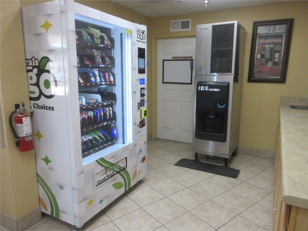 701 S Atlantic Avenue #215 Daytona Beach FL 32118 - ATLANTIC OCEAN OM710739 image11