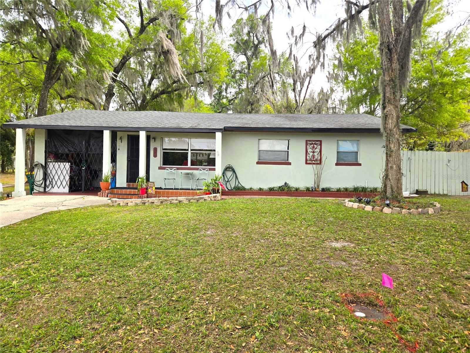 701 S Delaware Avenue Deland FL 32720 V4947907 image1