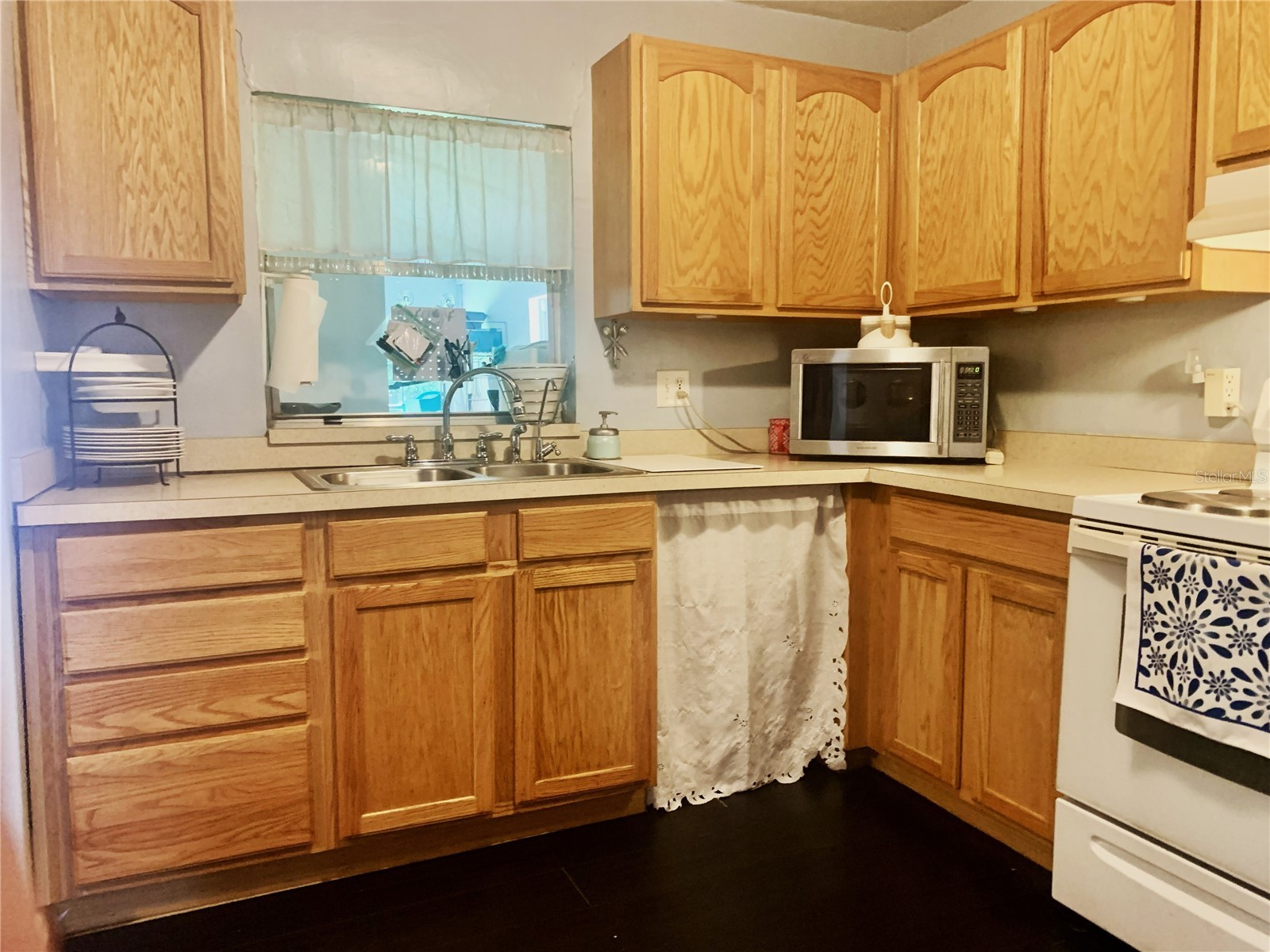 701 S Delaware Avenue Deland FL 32720 V4947907 image4