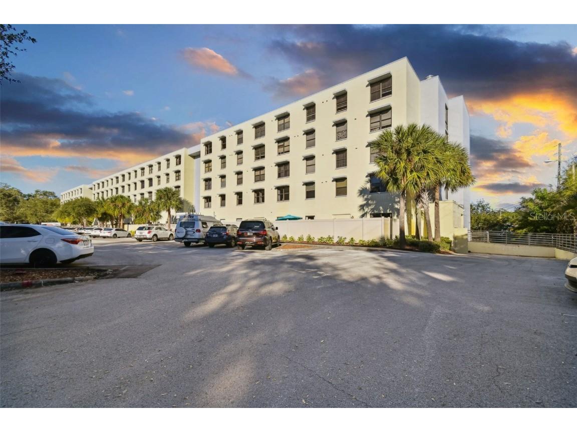 701 S Madison Avenue #411 Clearwater FL 33756 U8189029 image1