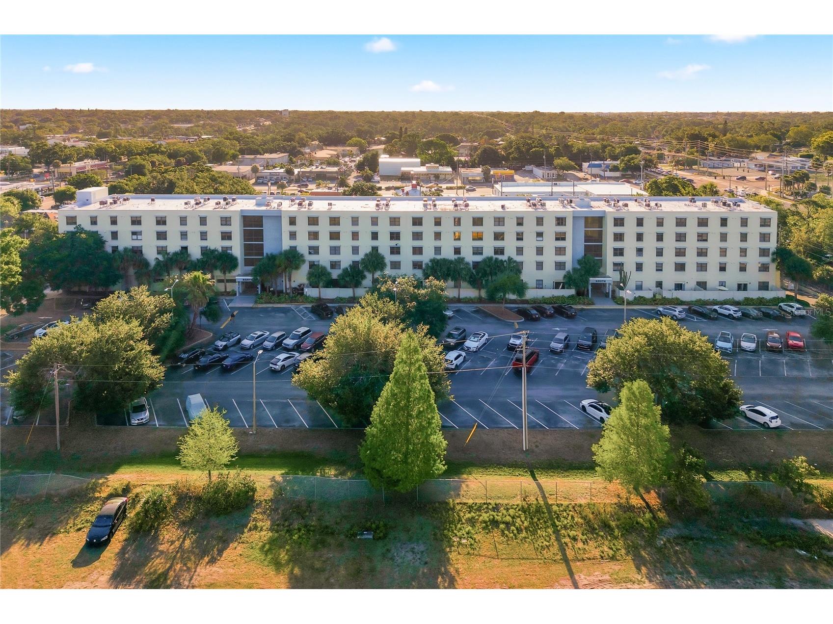 701 S Madison Avenue #420 Clearwater FL 33756 TB8499082 image1