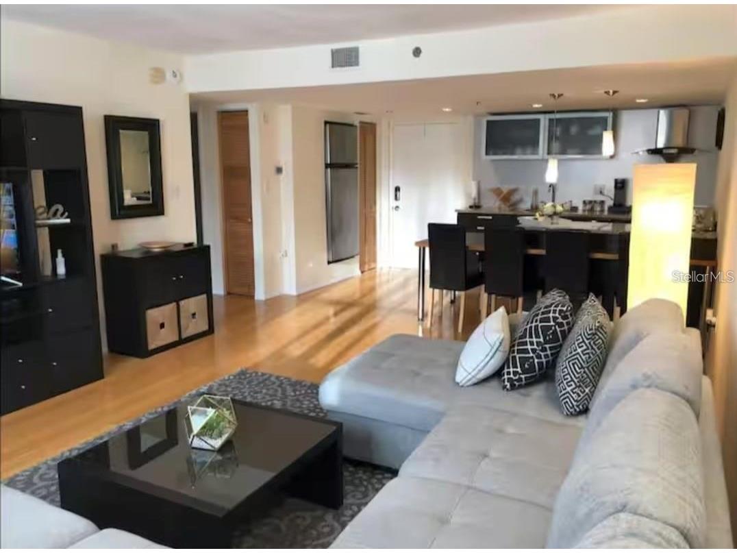701 S Madison Avenue #422 Clearwater FL 33756 TB8480517 image1