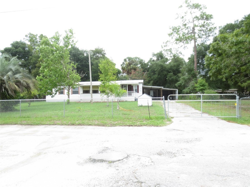 701 SE 163rd Court Silver Springs FL 34488 OM681920 image1