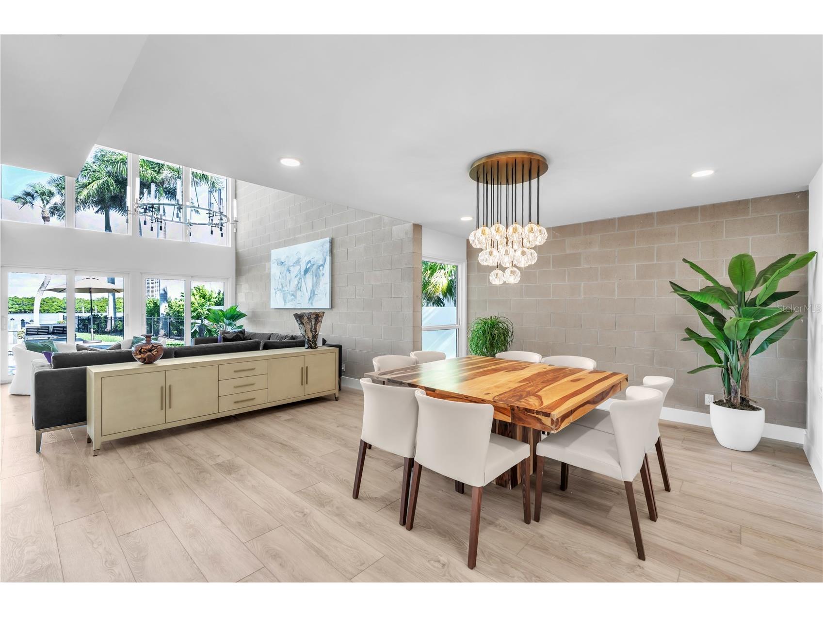 701 Tyler Drive Sarasota FL 34236 A4676329 image14