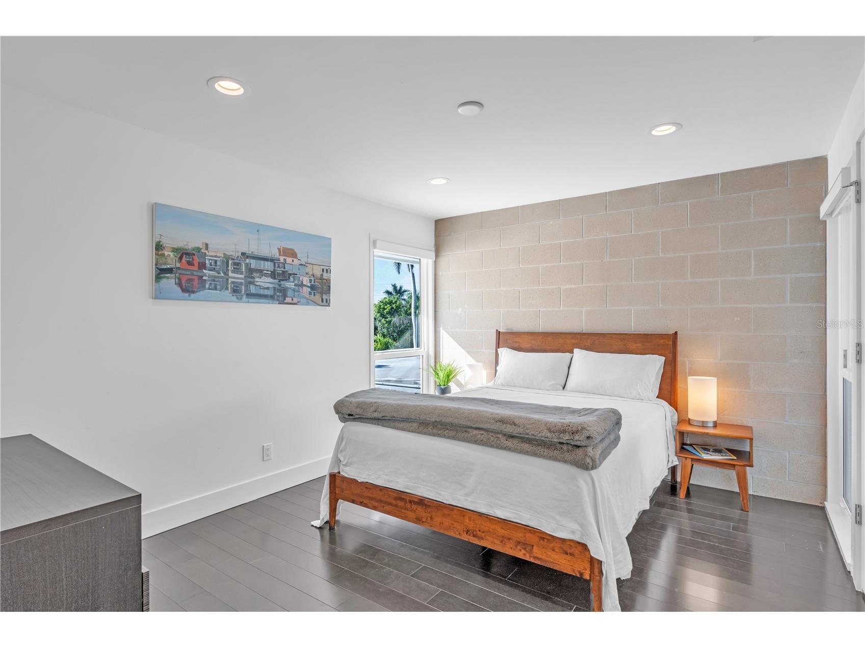 701 Tyler Drive Sarasota FL 34236 A4676329 image21