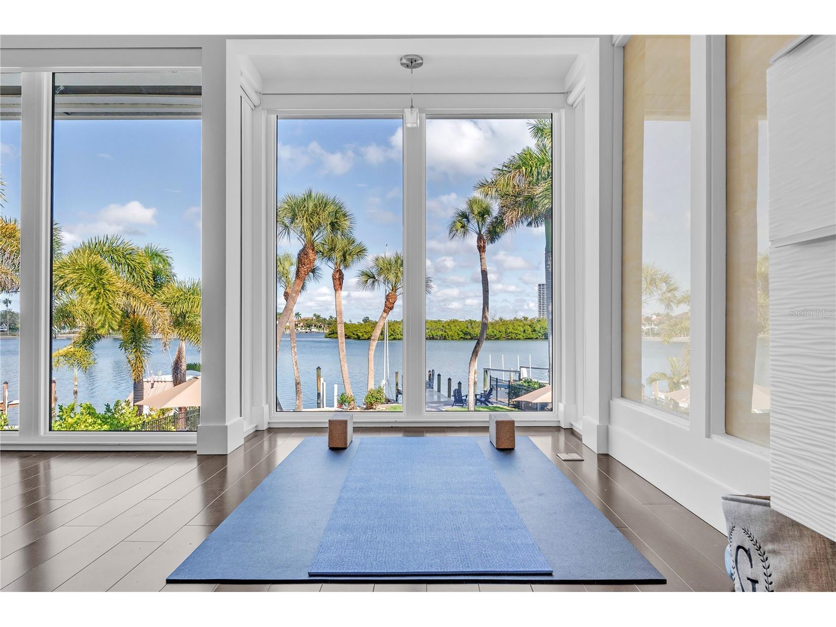 701 Tyler Drive Sarasota FL 34236 A4676329 image28