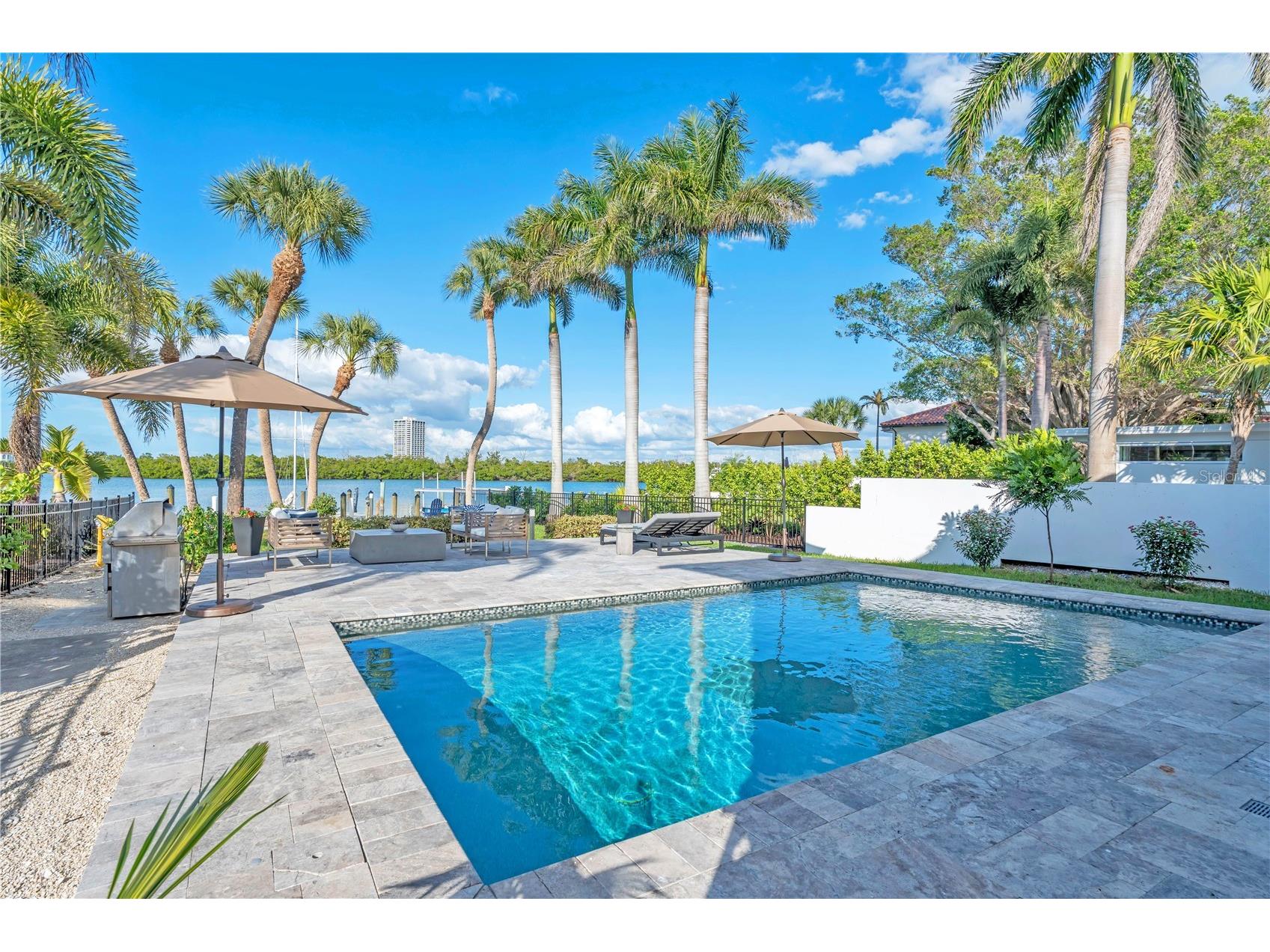 701 Tyler Drive Sarasota FL 34236 A4676329 image35