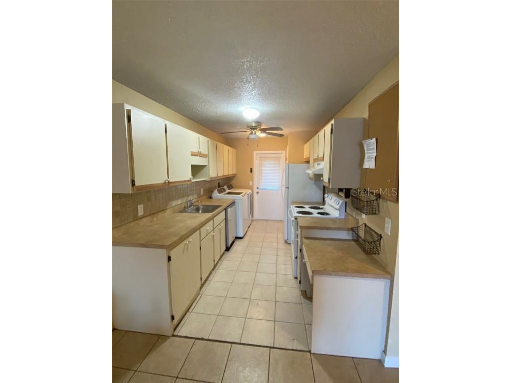 701 W Rosewood Lane #701 Tavares FL 32778 G5105255 image3