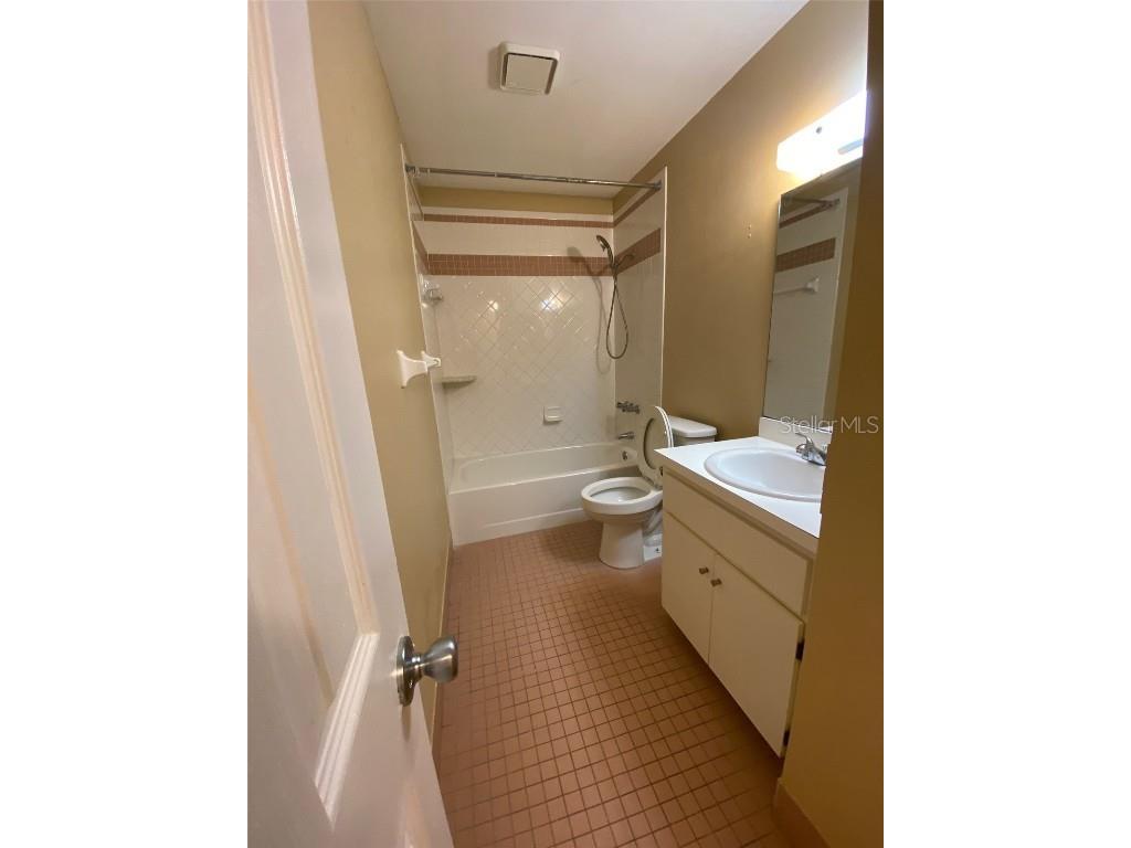 701 W Rosewood Lane #701 Tavares FL 32778 G5105255 image9