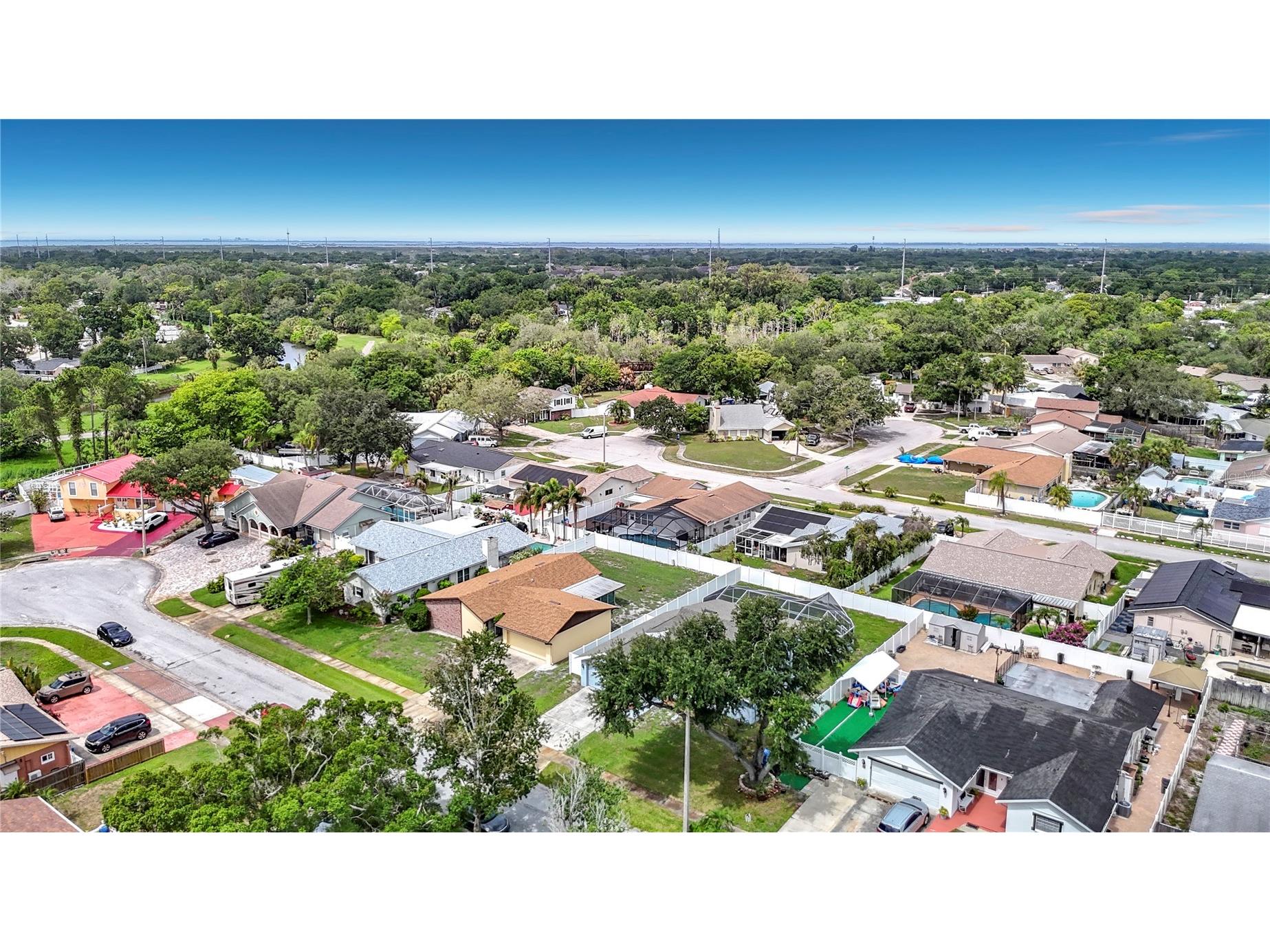 7010 Cobblewood Court Tampa FL 33615 TB8513832 image2