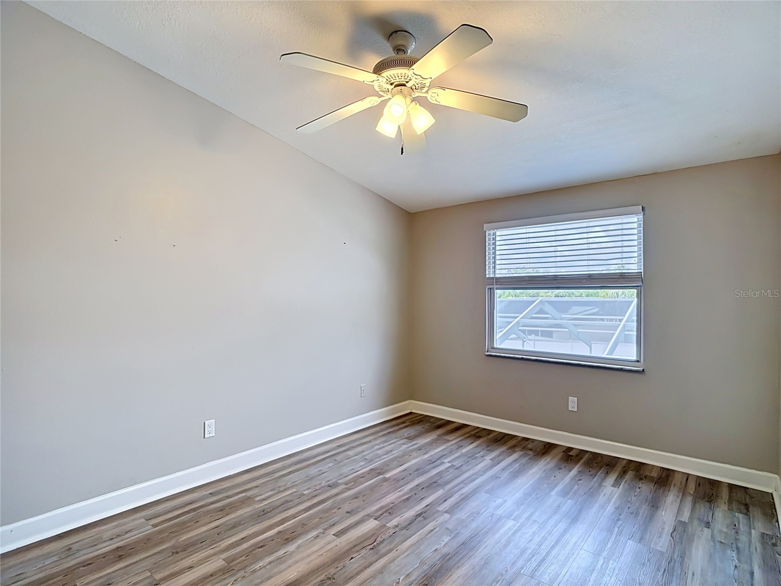 7010 Cobblewood Court Tampa FL 33615 TB8513832 image56