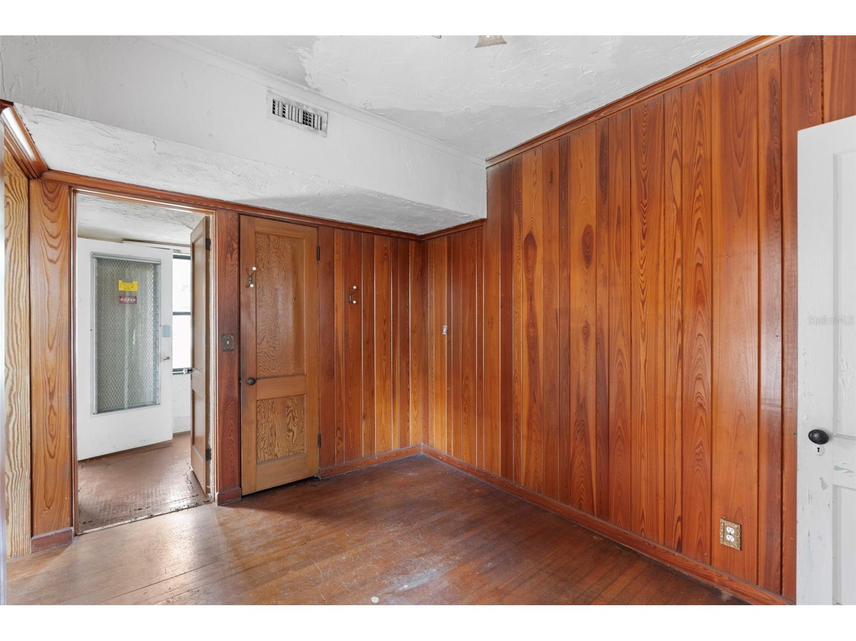 7010 Park Street S Saint Petersburg FL 33707 TB8496251 image21