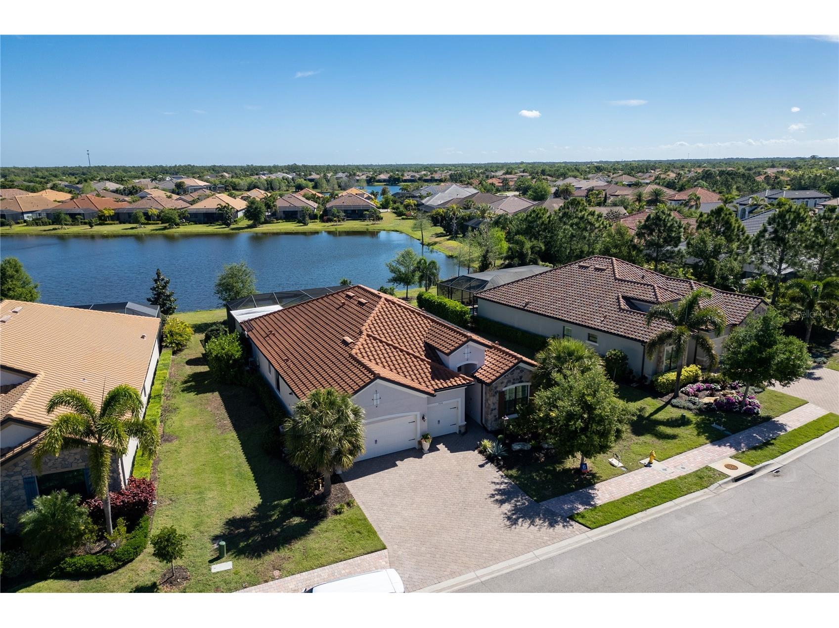 7010 Whittlebury Trail Bradenton FL 34202 TB8500005 image64