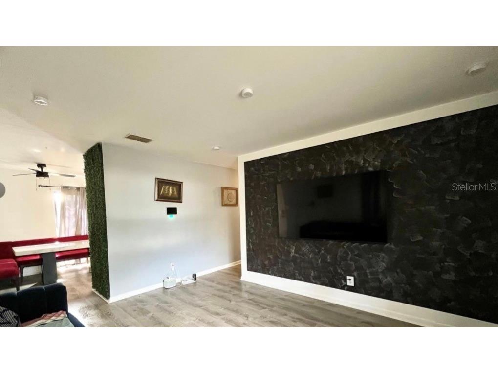 7011 Conifer Drive Tampa FL 33637 TB8522576 image5