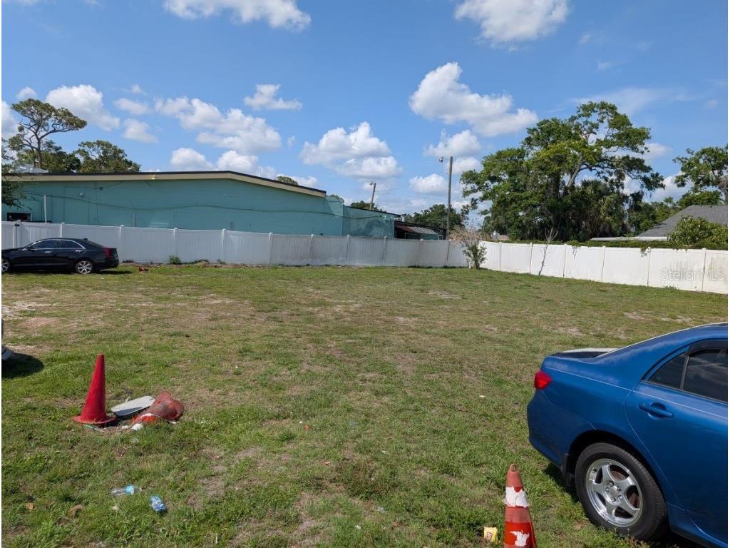 7011 N Manhattan Avenue Tampa FL 33614 TB8388686 image6