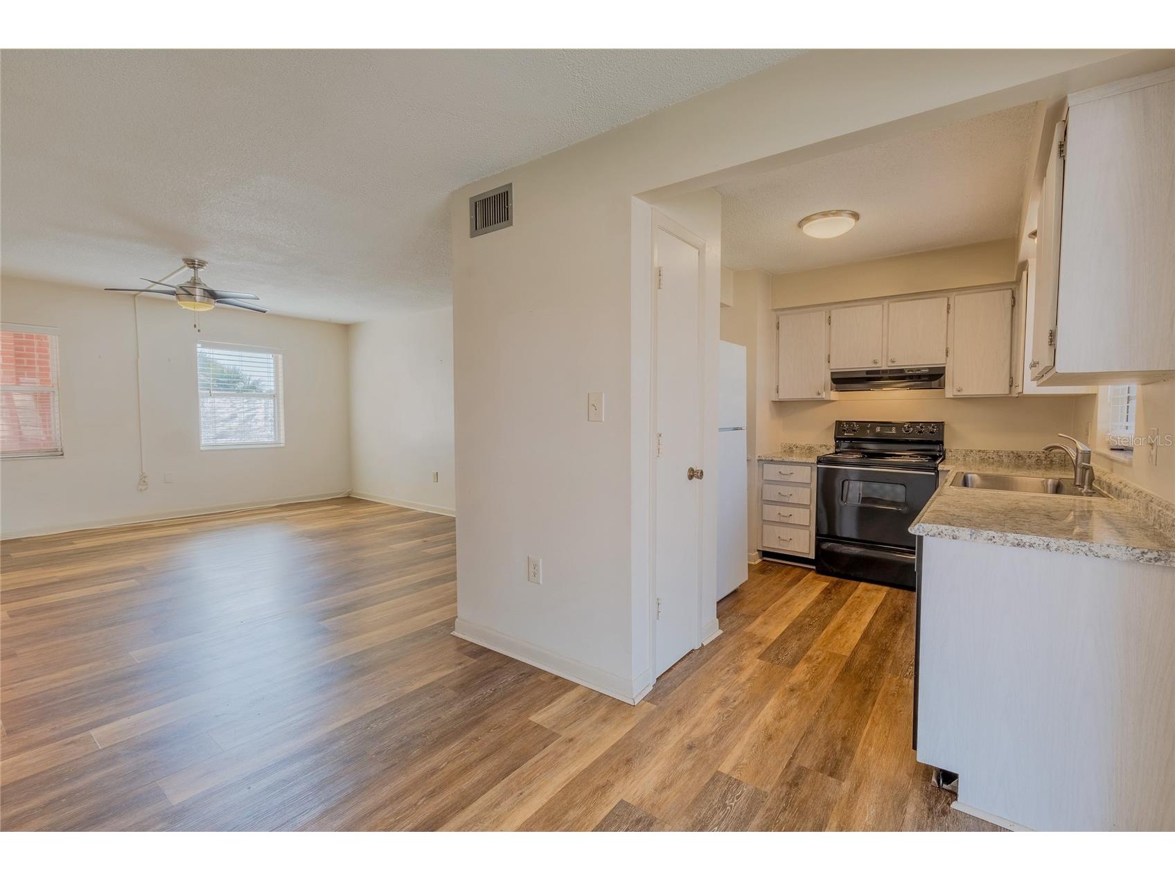 7011 Place De La Paix #2A South Pasadena FL 33707 TB8501278 image7