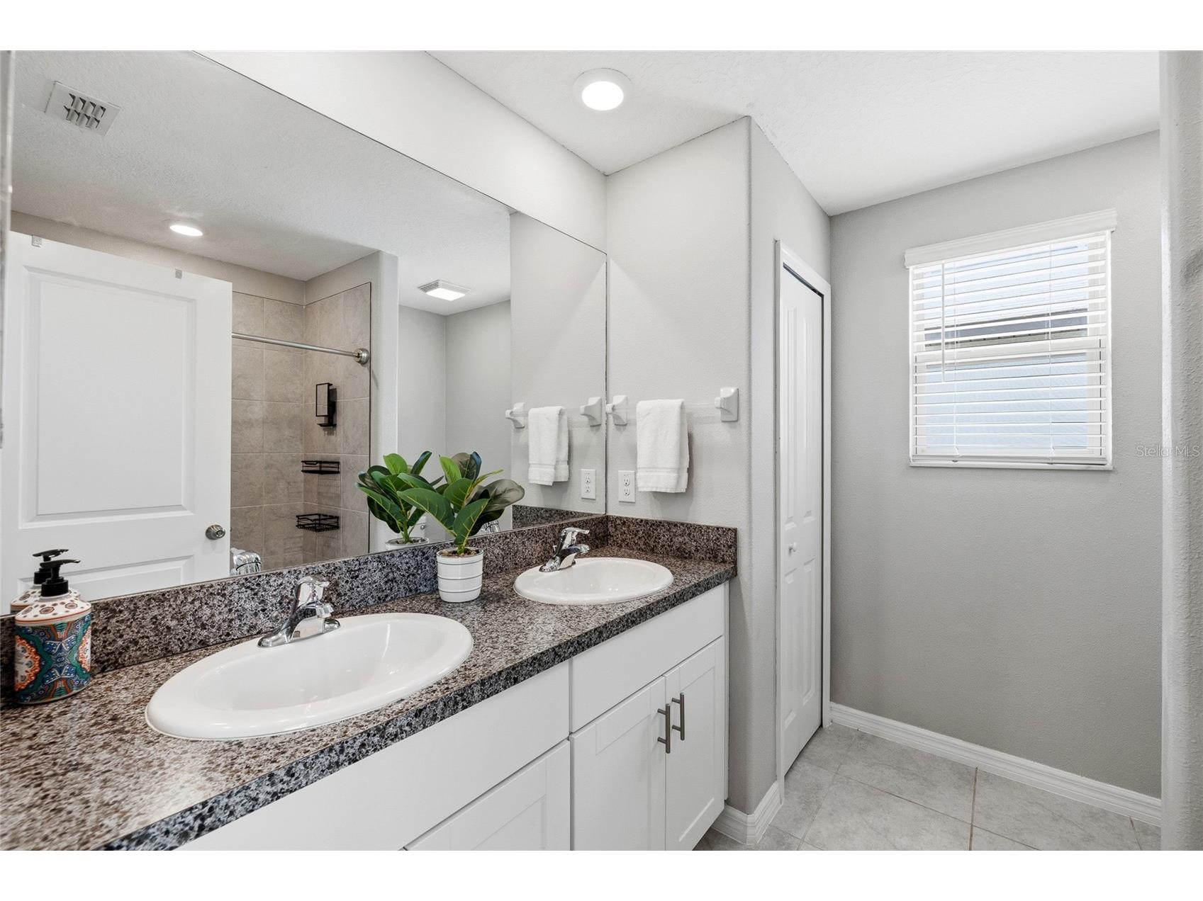 7011 Samuel Ivy Drive Tampa FL 33619 TB8482372 image13