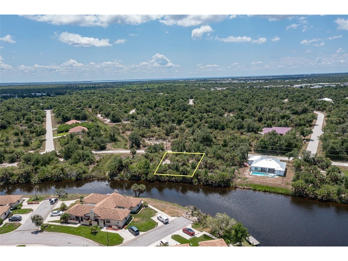 7011 Treadway Road Port Charlotte FL 33981 - SIOUX WATERWAY C7493101 image6