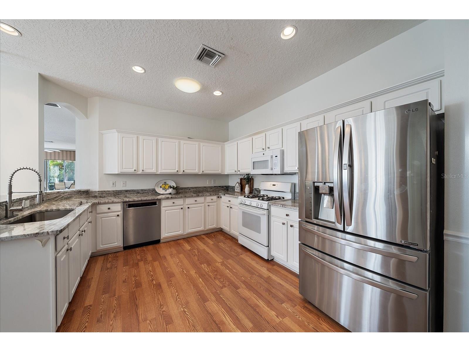 7011 Woodmore Terrace Lakewood Ranch FL 34202 A4676575 image14