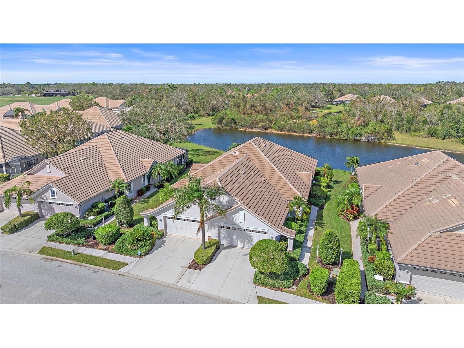 7011 Woodmore Terrace Lakewood Ranch FL 34202 A4676575 image4