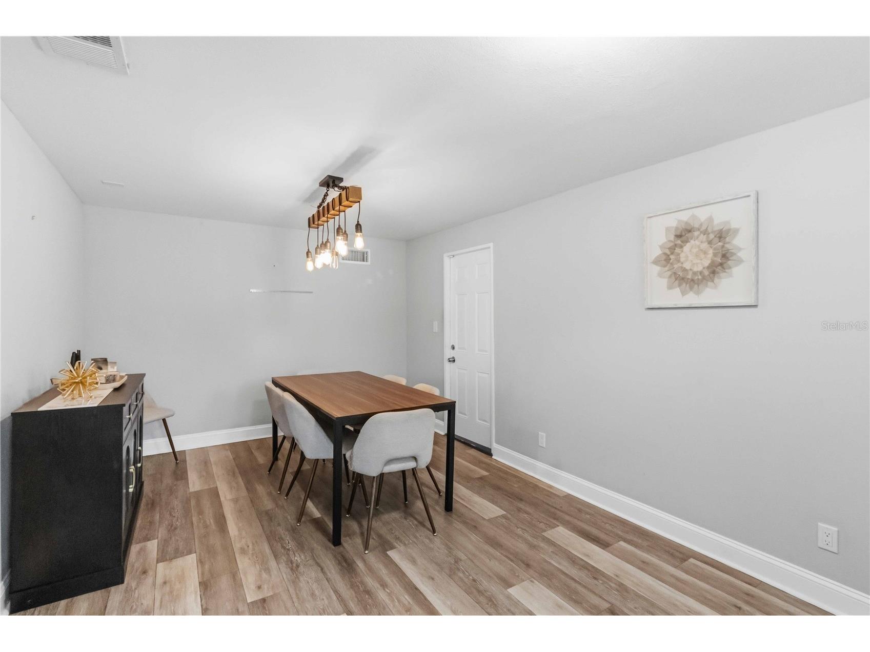 7012 40th Avenue N Saint Petersburg FL 33709 A4695516 image11