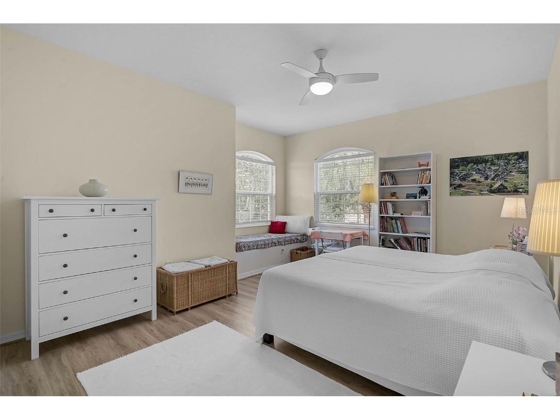 7012 Prosperity Circle #706 Sarasota FL 34238 A4671338 image18