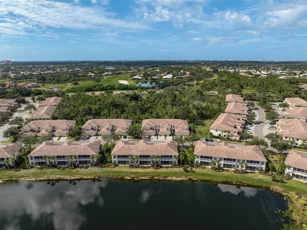 7012 Prosperity Circle #706 Sarasota FL 34238 A4671338 image39