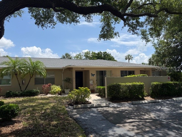7012 W Country Club Drive N #137 Sarasota FL 34243 A4692458 image1