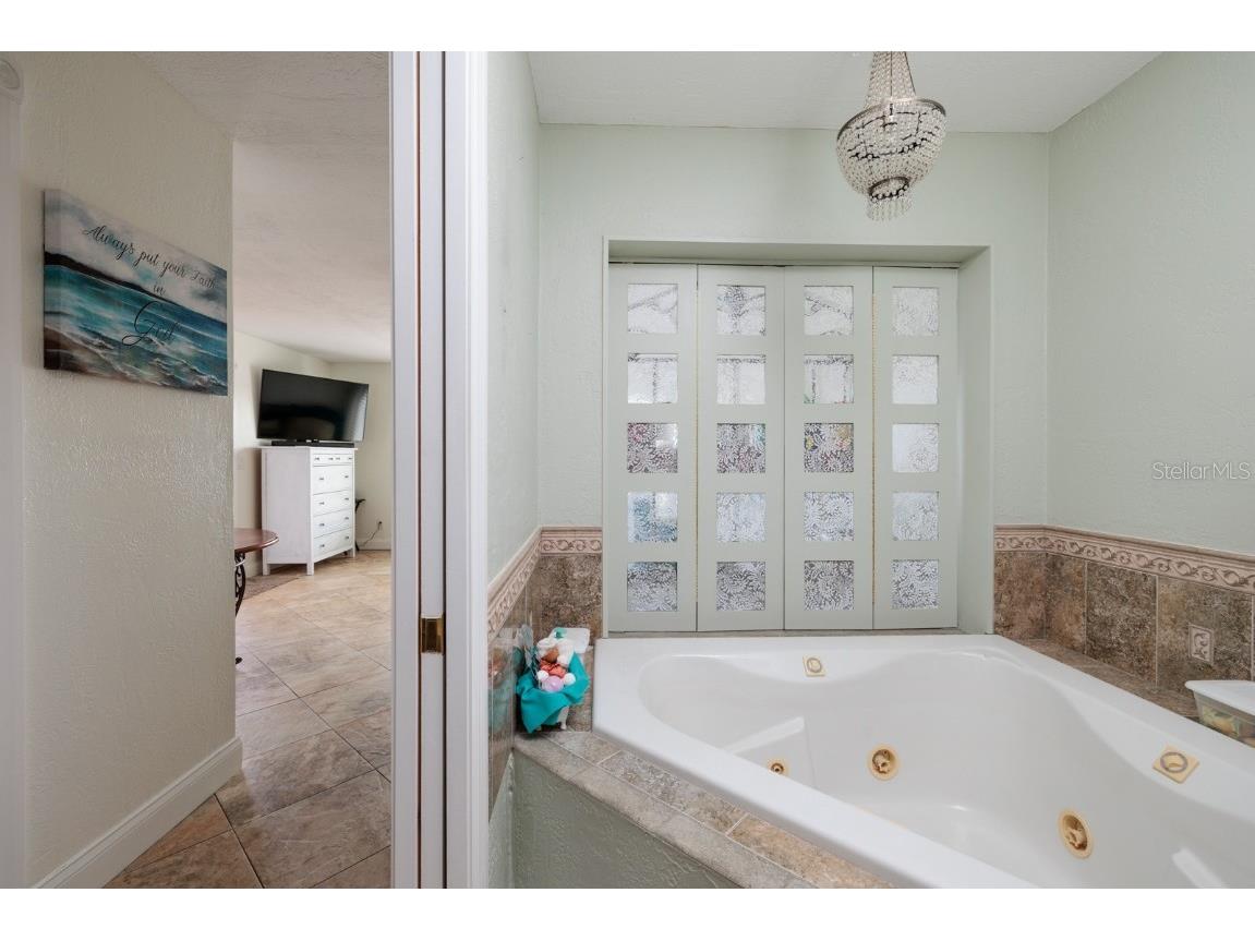 7013 Boca Ciega Drive Saint Pete Beach FL 33706 - BOCA CIEGA BAY TB8348178 image45