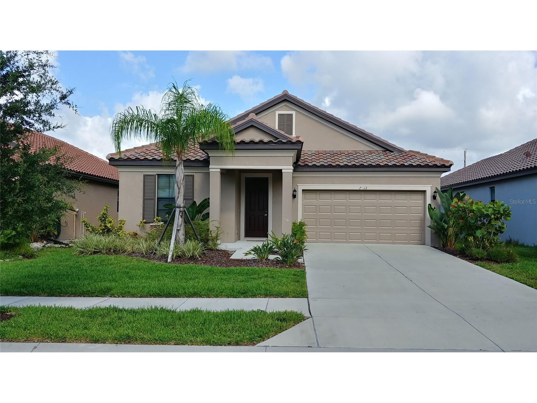 7013 Island Queen Court Sarasota FL 34233 R4911227 image1