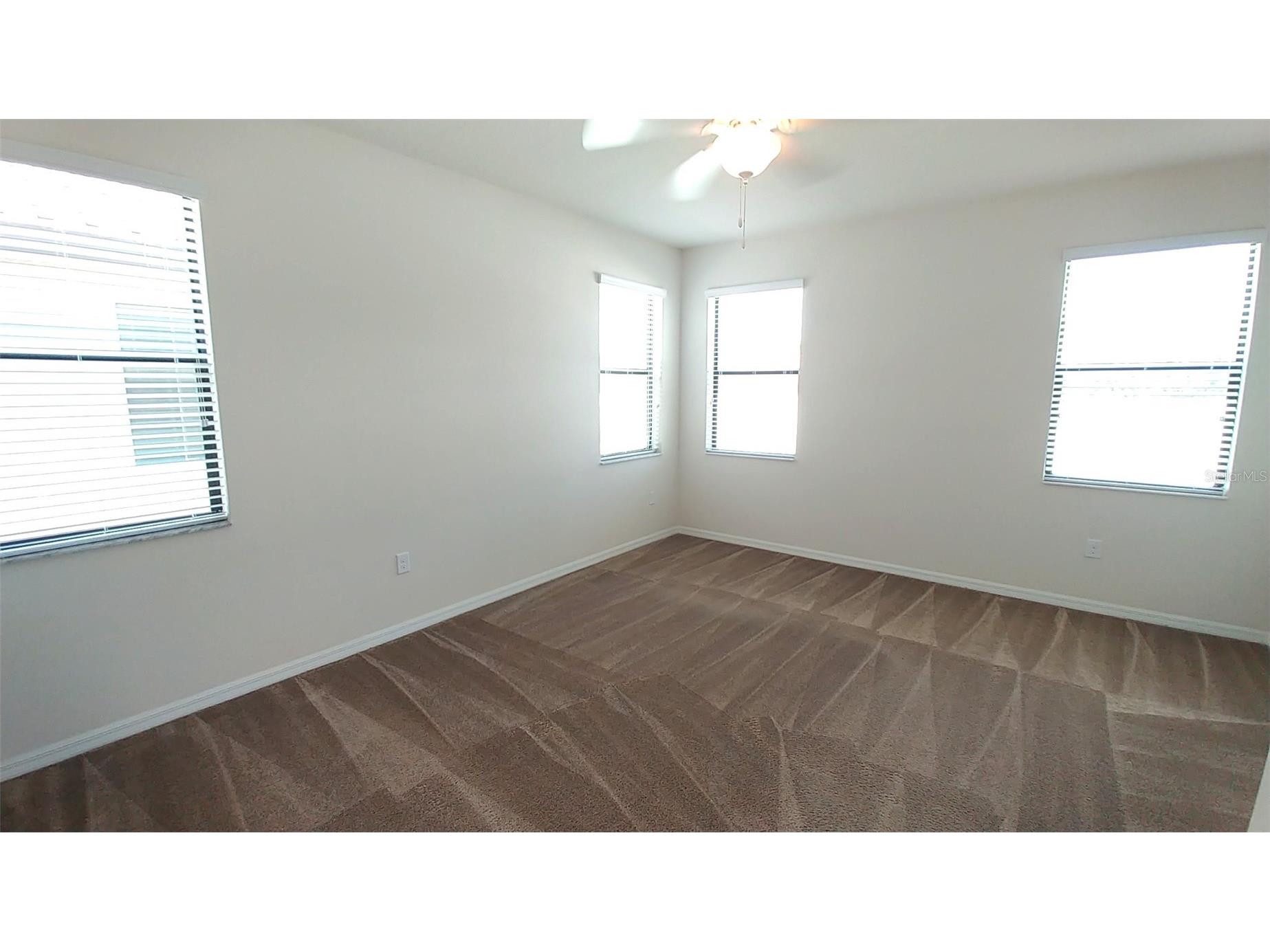 7013 Island Queen Court Sarasota FL 34233 R4911227 image5