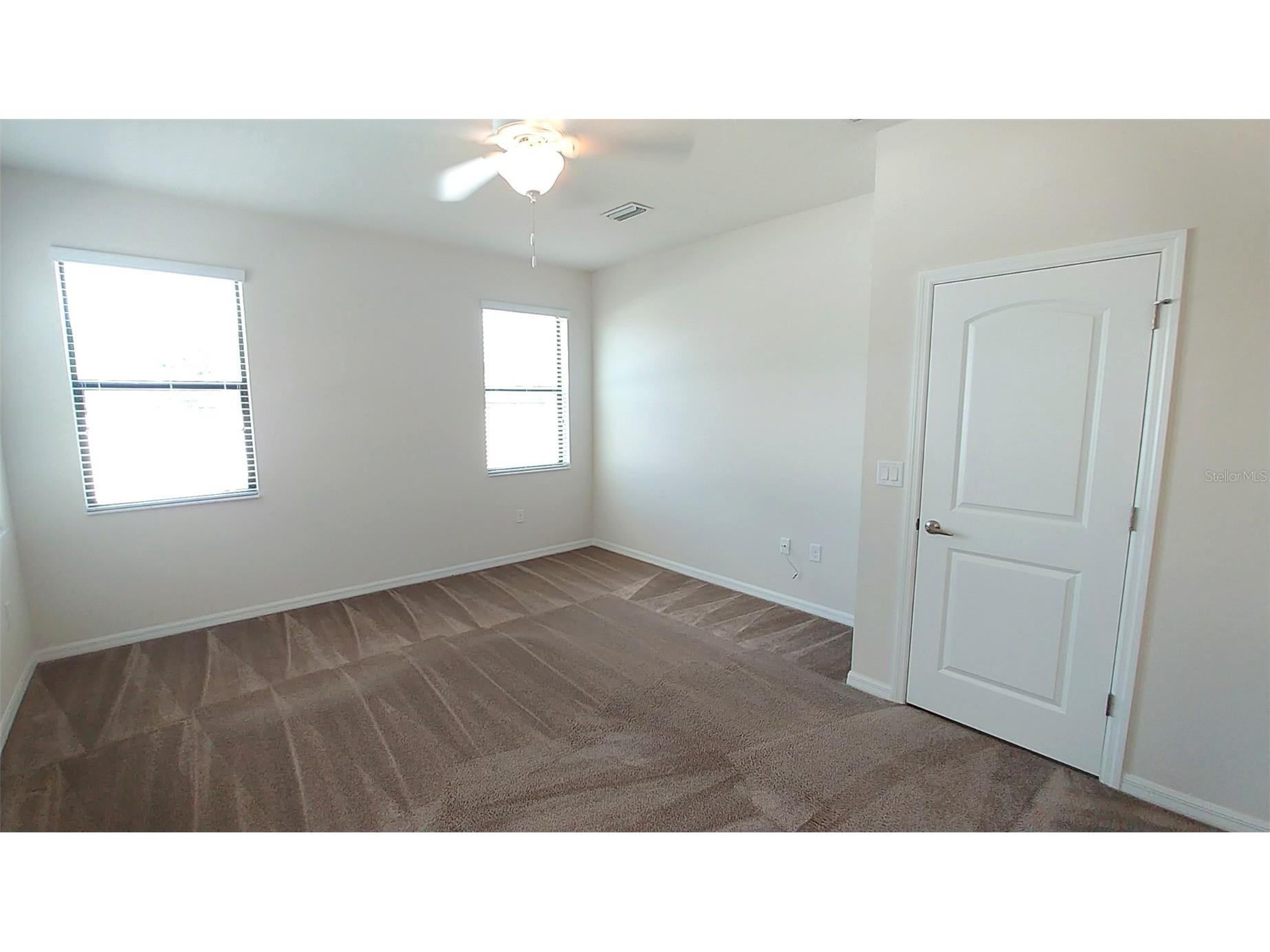 7013 Island Queen Court Sarasota FL 34233 R4911227 image6