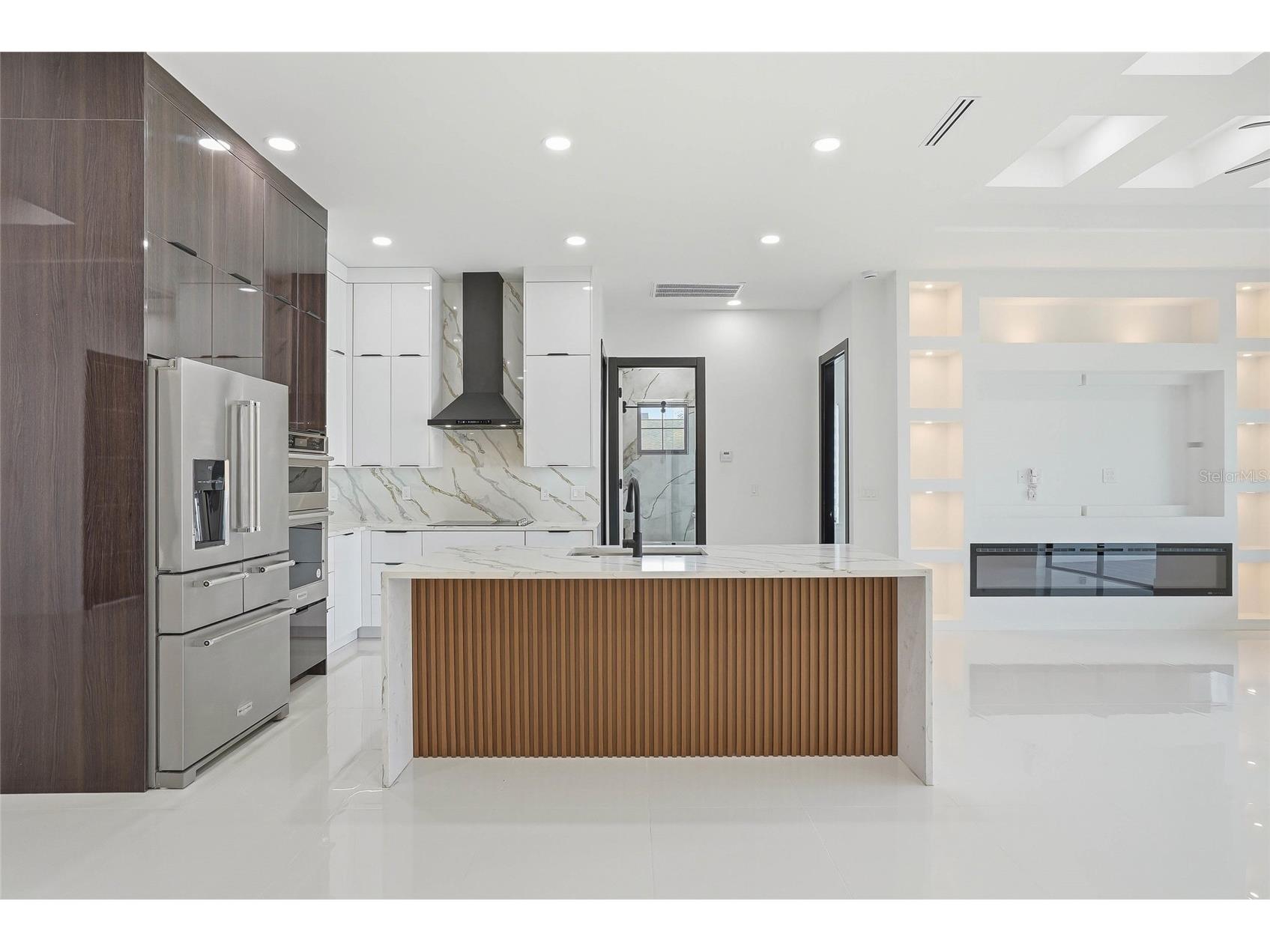 7013 N Clearview Avenue Tampa FL 33614 TB8507236 image14