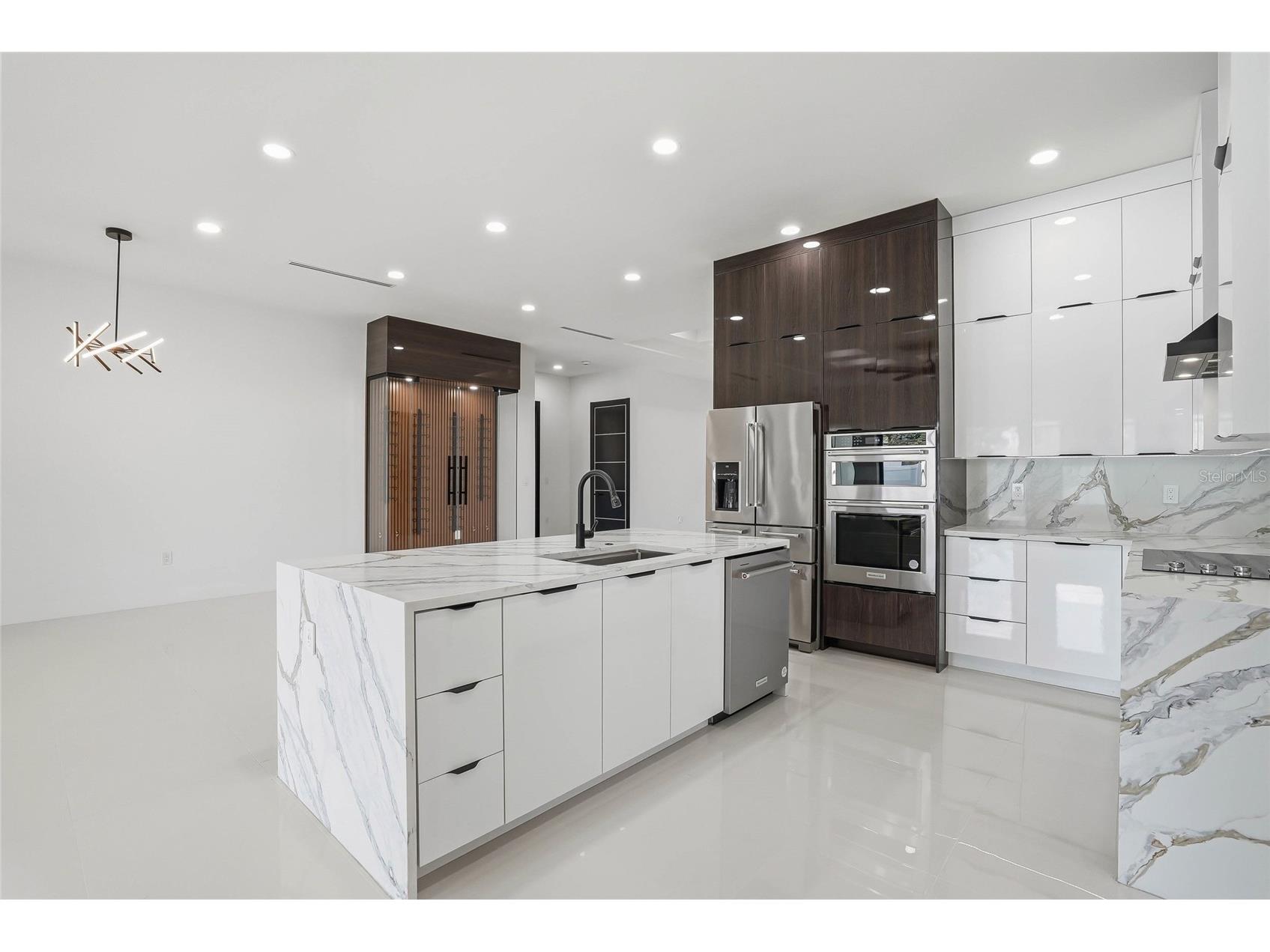 7013 N Clearview Avenue Tampa FL 33614 TB8507236 image20