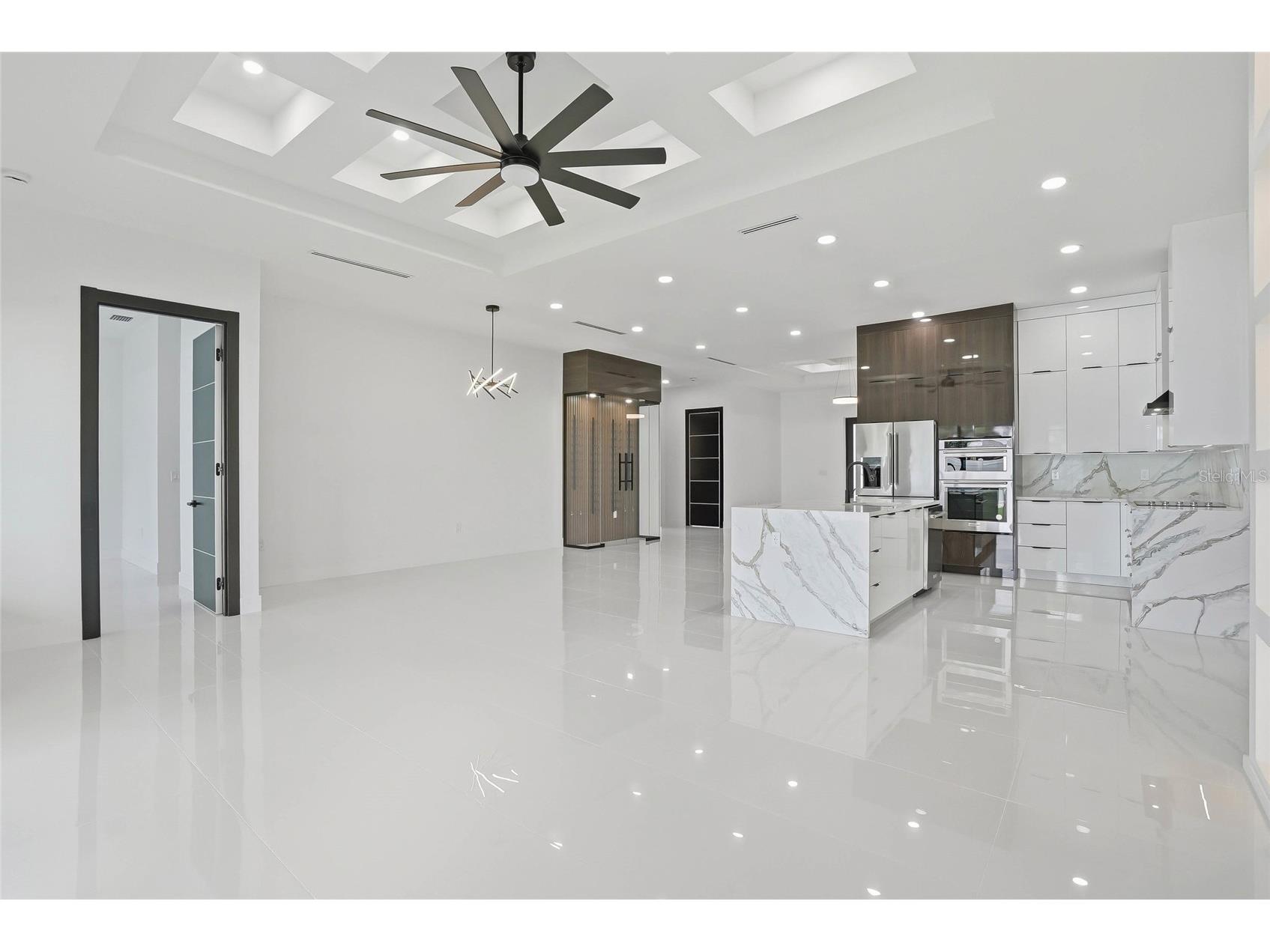 7013 N Clearview Avenue Tampa FL 33614 TB8507236 image25