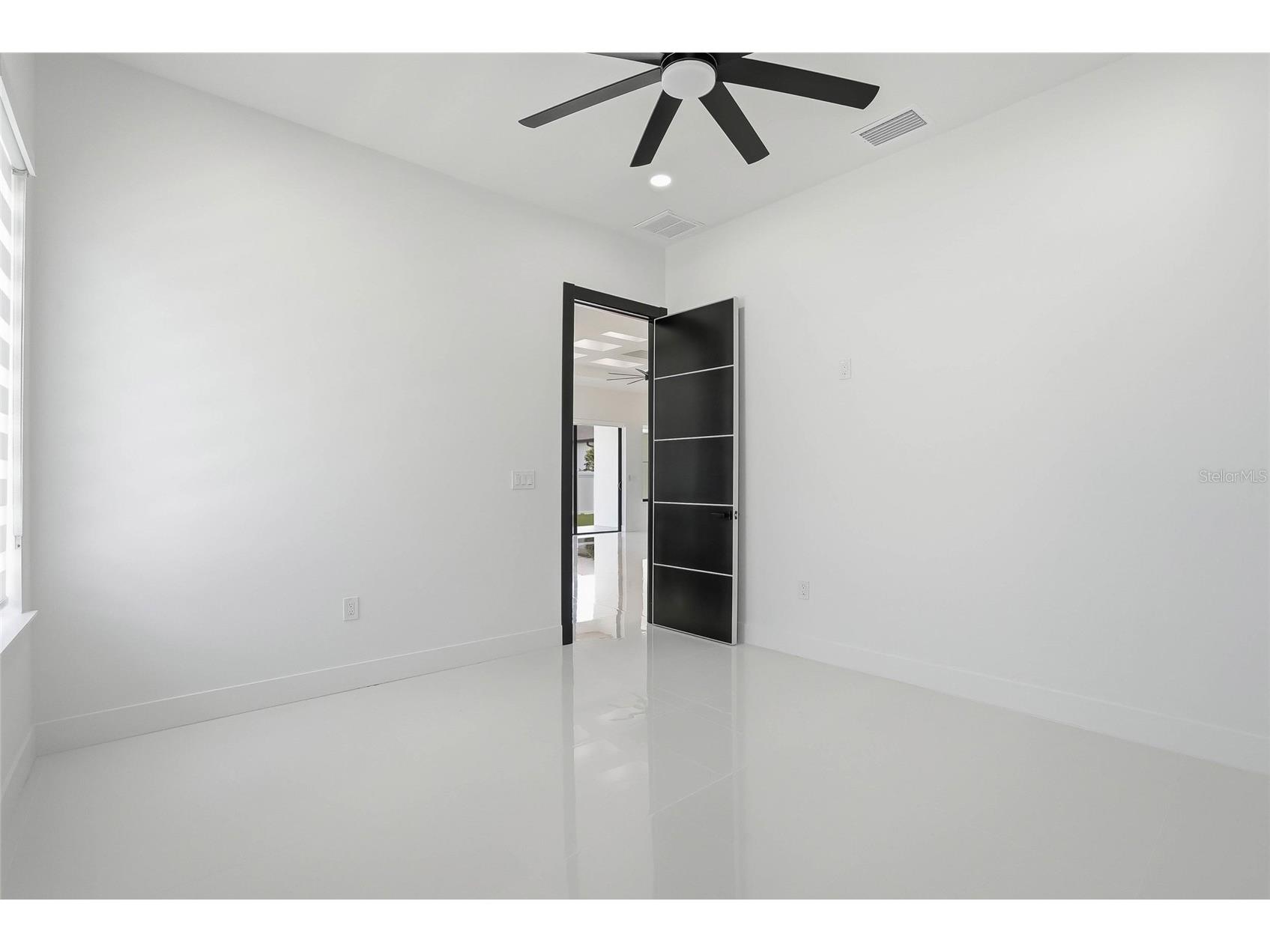 7013 N Clearview Avenue Tampa FL 33614 TB8507236 image44